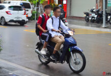 Vì sao học sinh sinh viên không đội mũ bảo hiểm khi tham gia giao thông?