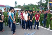 Hành vi tụ tập gây mất trật tự công cộng bị xử phạt như thế nào?